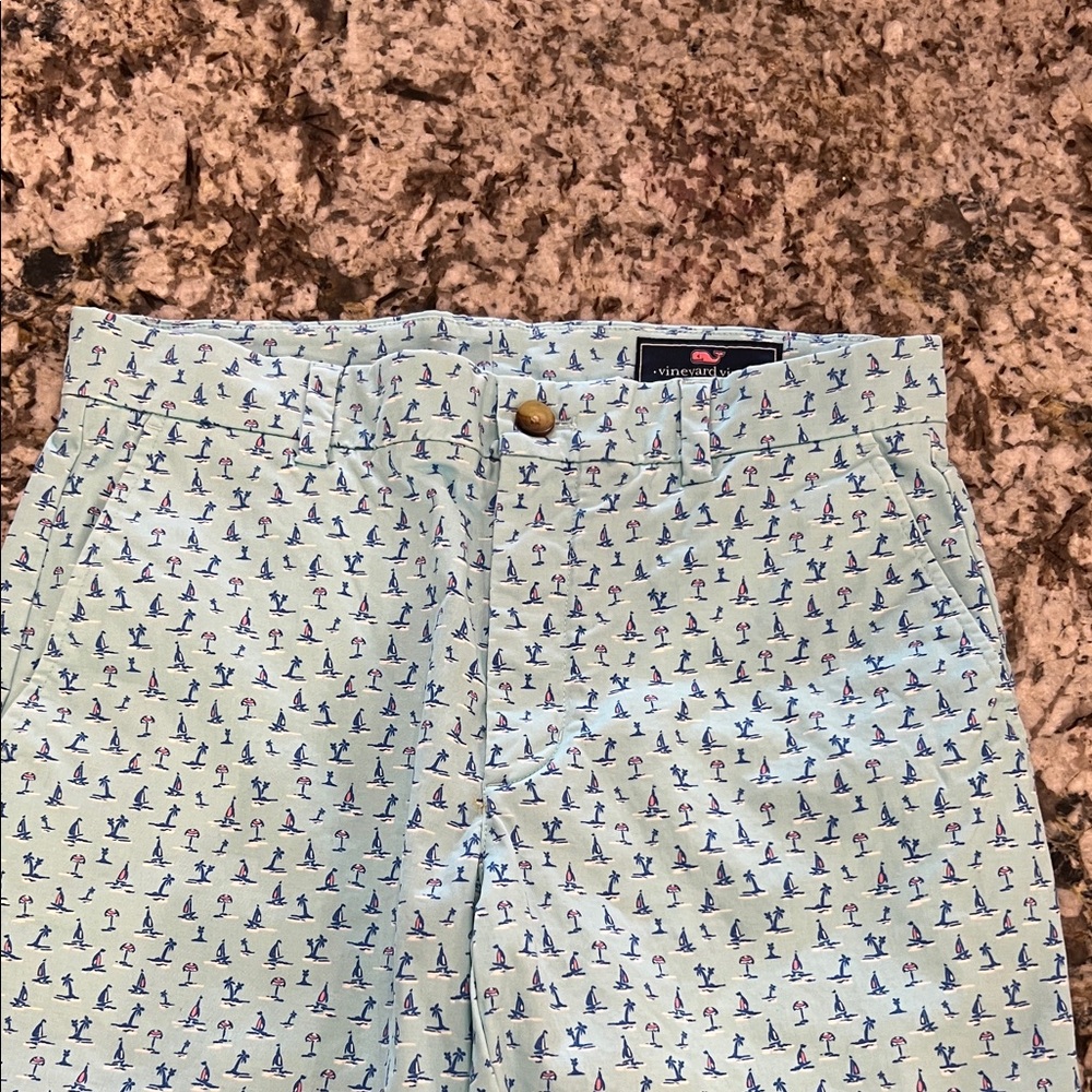 Vineyard Vines Green Patterned Men Shorts
